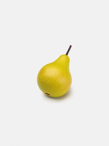Realistic play food for toddlers – wooden fruit Green Pear for play kitchen, eco-friendly and safe, made in Germany by Erzi.